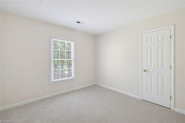 8 Cardwell Point, Greensboro, NC 27407