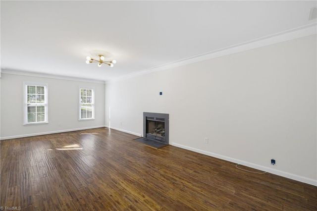 8 Cardwell Point, Greensboro, NC 27407