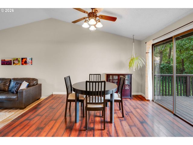 2215 Ne 155TH St, Vancouver, WA 98686