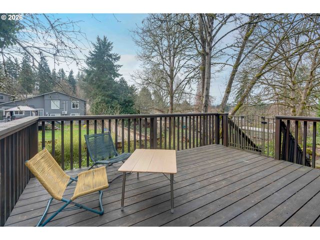 2215 Ne 155TH St, Vancouver, WA 98686