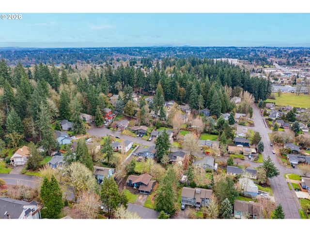 2215 Ne 155TH St, Vancouver, WA 98686