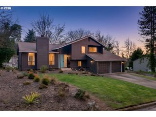 2215 Ne 155TH St, Vancouver, WA 98686