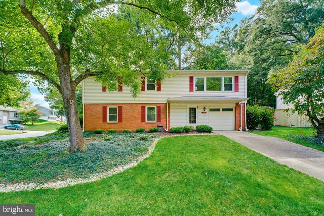 7235 HADLOW DR, Springfield, VA 22152