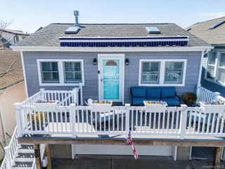 35 Nebraska Street, Long Beach, NY 11561