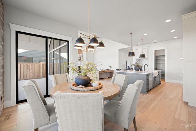 6865 S Utmost Way, Meridian, ID 83642