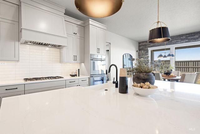 6865 S Utmost Way, Meridian, ID 83642