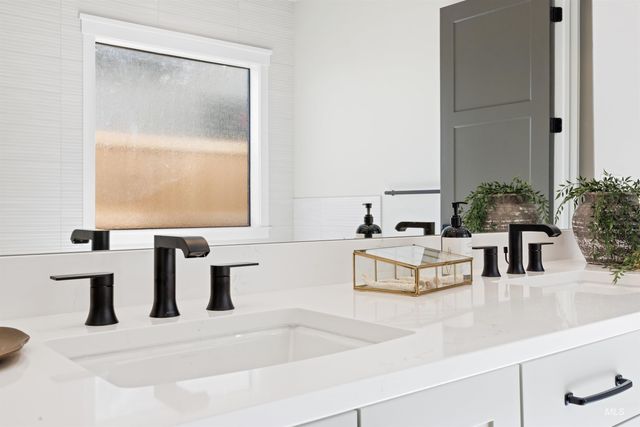 6865 S Utmost Way, Meridian, ID 83642