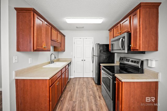 4004 Kendallbrook Loop, Foley, AL 36535