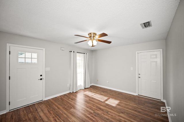 4004 Kendallbrook Loop, Foley, AL 36535