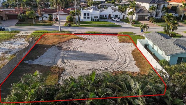 1235 CORDOVA BOULEVARD NE, St Petersburg, FL 33704