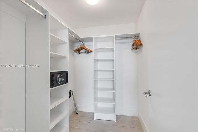 4010 S Ocean Drive R2204, Hollywood, FL 33019