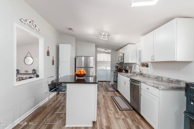 85246 JOHNSON Lane, Yulee, FL 32097