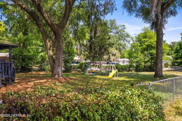 85246 JOHNSON Lane, Yulee, FL 32097