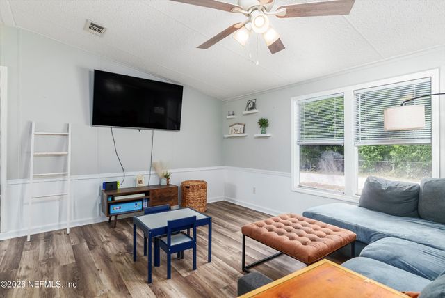 85246 JOHNSON Lane, Yulee, FL 32097