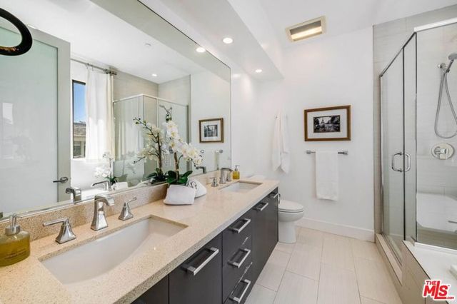 811 19th Street 3, Santa Monica, CA 90403