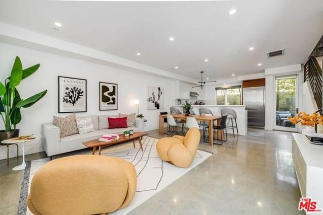 811 19th Street 3, Santa Monica, CA 90403