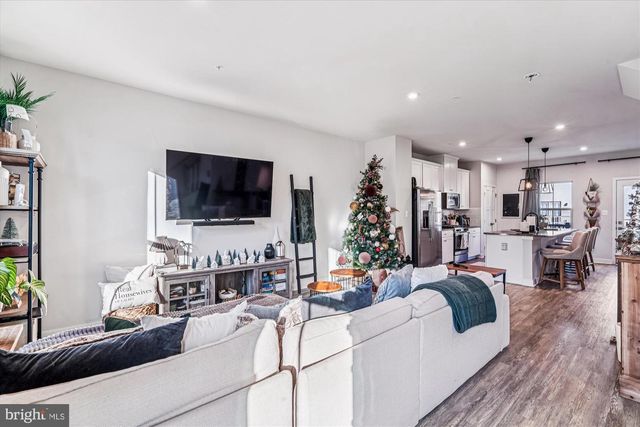 136 GREEN BRANCH ROAD, Laurel, MD 20708