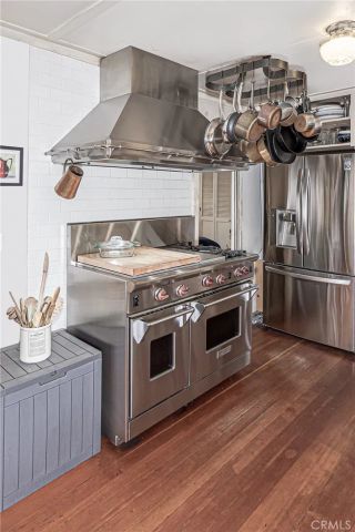 1207 N Bay Front, Newport Beach, CA 92662