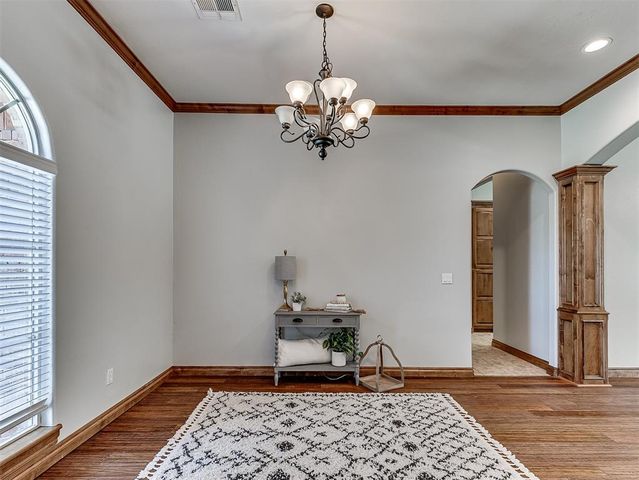 13150 Red Oak Drive, Choctaw, OK 73020