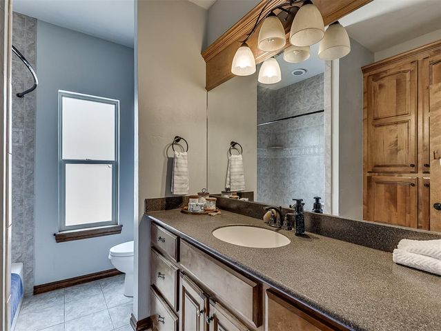 13150 Red Oak Drive, Choctaw, OK 73020
