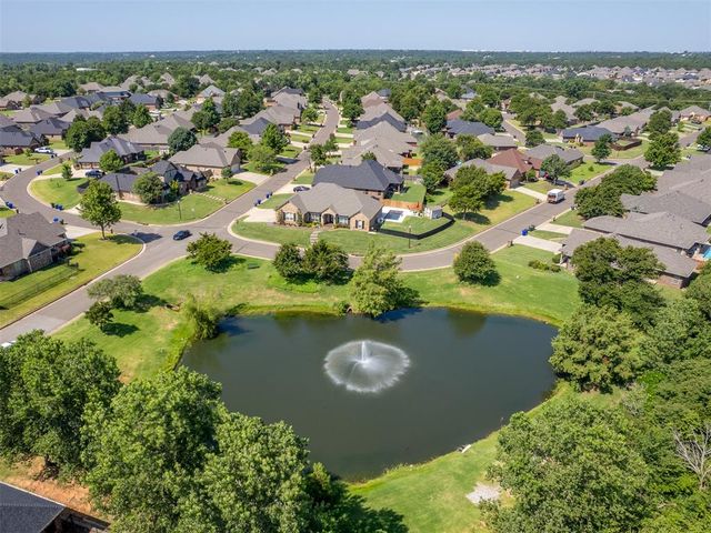 13150 Red Oak Drive, Choctaw, OK 73020