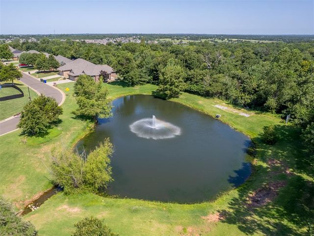 13150 Red Oak Drive, Choctaw, OK 73020