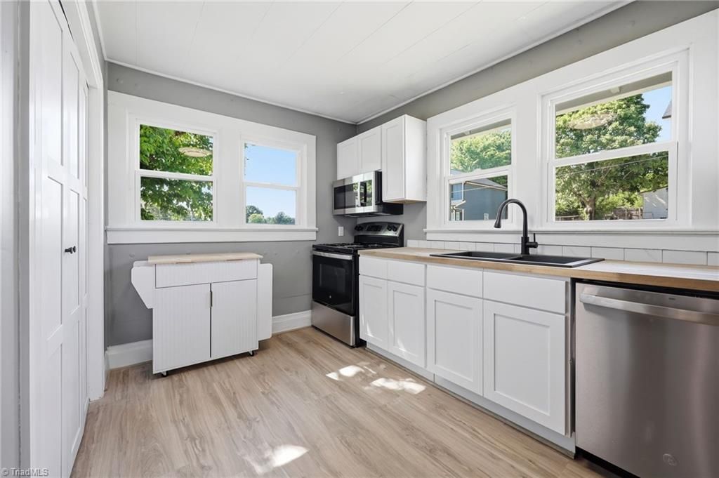 408 Reid Street, Thomasville, NC 27360