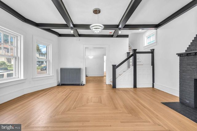 302 BELLEVUE AVE, Trenton, NJ 08618