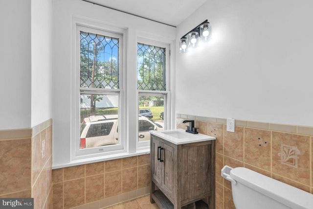 302 BELLEVUE AVE, Trenton, NJ 08618