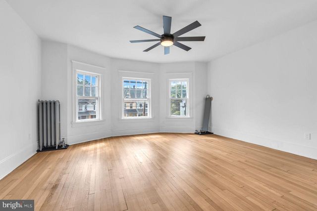 302 BELLEVUE AVE, Trenton, NJ 08618