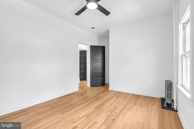 302 BELLEVUE AVE, Trenton, NJ 08618