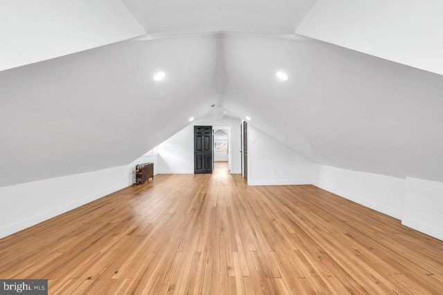 302 BELLEVUE AVE, Trenton, NJ 08618