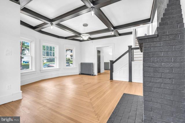 302 BELLEVUE AVE, Trenton, NJ 08618