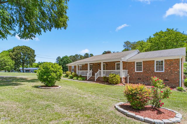 1244 Lawndale Drive, Graham, NC 27253