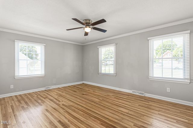 1244 Lawndale Drive, Graham, NC 27253