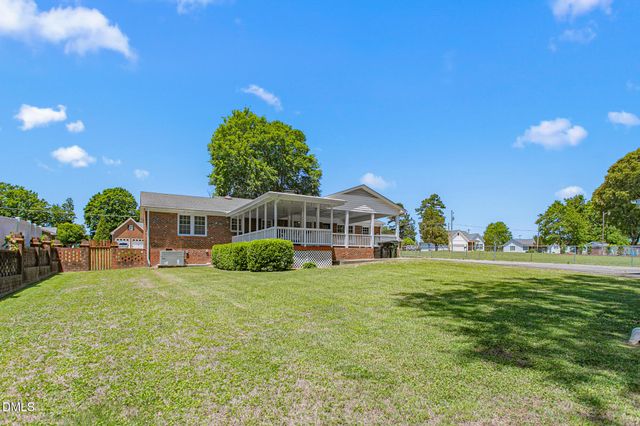 1244 Lawndale Drive, Graham, NC 27253