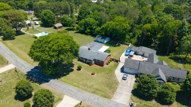 1244 Lawndale Drive, Graham, NC 27253