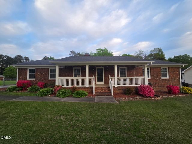 1244 Lawndale Drive, Graham, NC 27253