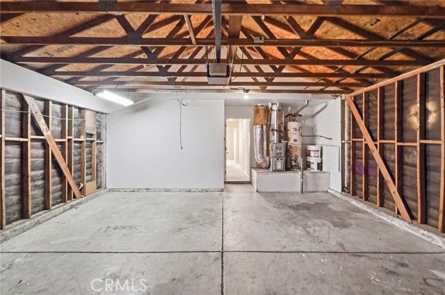 11892 Cornell, Adelanto, CA 92301