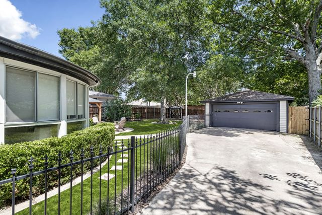 6650 Santa Anita Drive, Dallas, TX 75214