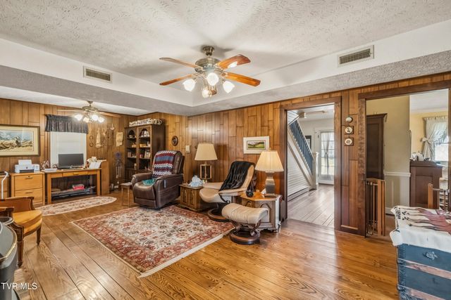 120 Jim Ford Road, Jonesborough, TN 37659