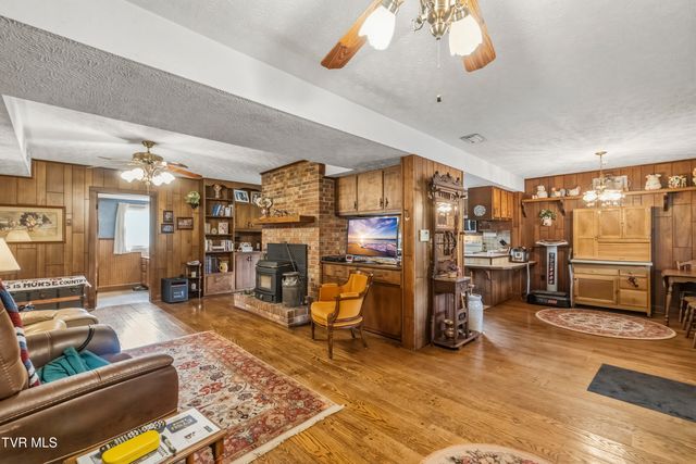 120 Jim Ford Road, Jonesborough, TN 37659