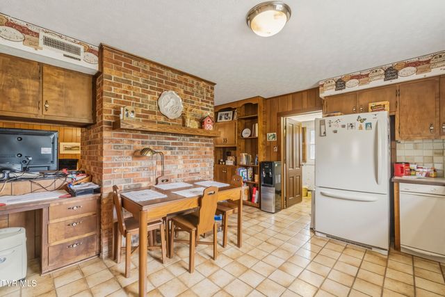 120 Jim Ford Road, Jonesborough, TN 37659