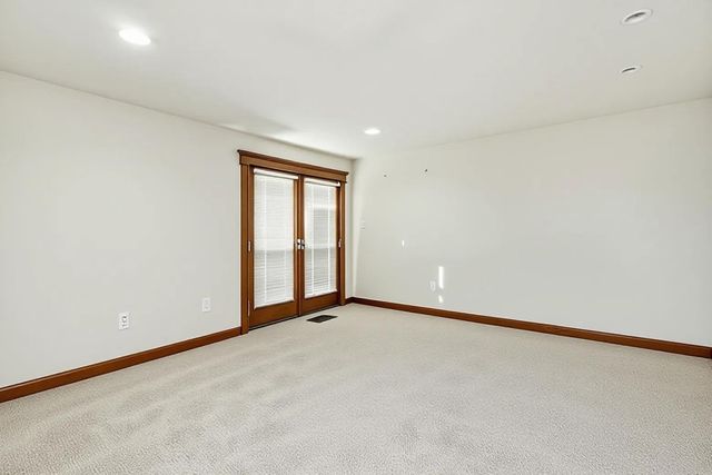 484 Van Voast Avenue, Bellevue, KY 41073