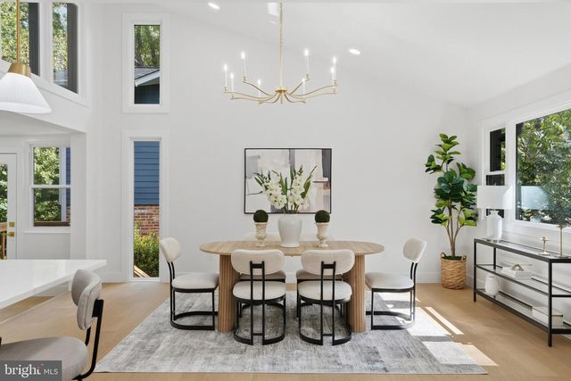 6404 W HALBERT RD, Bethesda, MD 20817