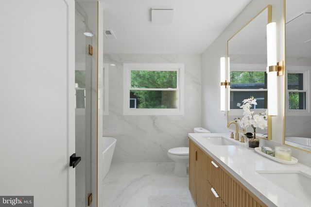 6404 W HALBERT RD, Bethesda, MD 20817