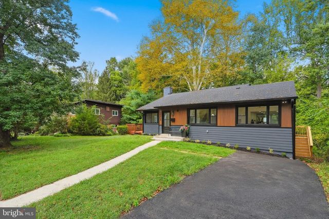6404 W HALBERT RD, Bethesda, MD 20817
