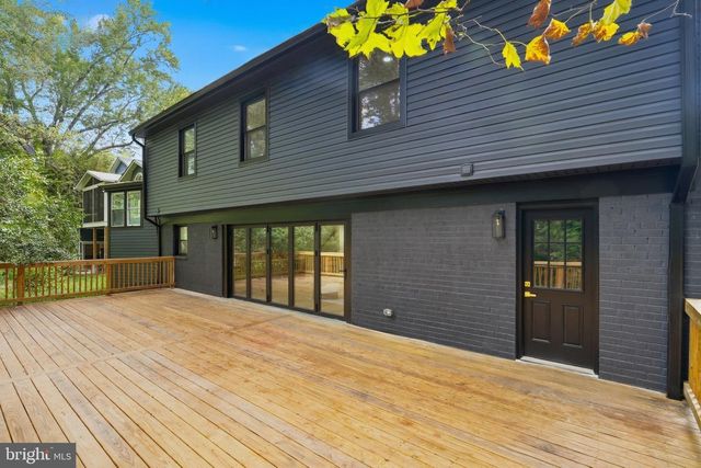 6404 W HALBERT RD, Bethesda, MD 20817