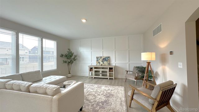 2085 Steelwood Drive, Marion Township, MI 48843