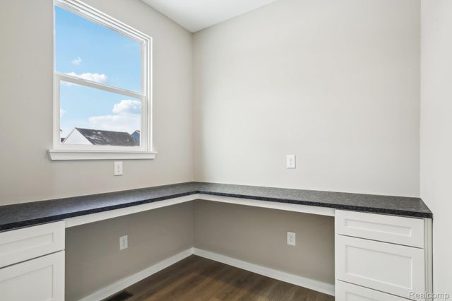 2085 Steelwood Drive, Marion Township, MI 48843